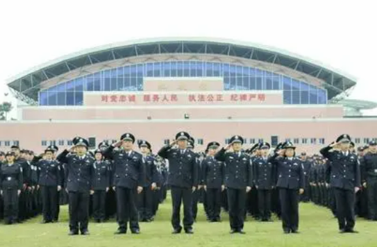 张家口市人民司法学校